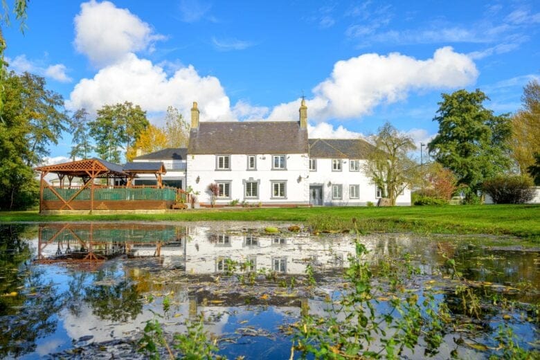 Spa House Village Retreat